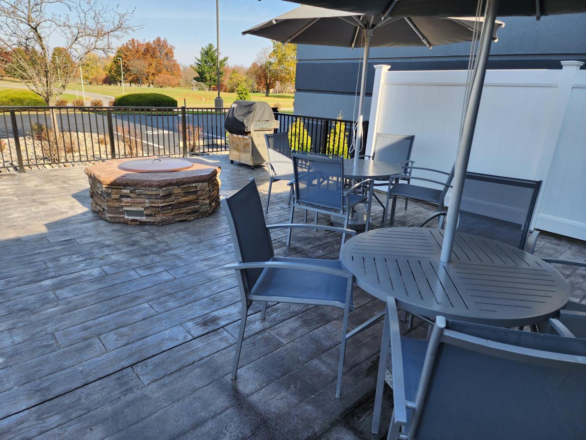 Fairfield By Marriott Inn & Suites Rome Ny Bagian luar foto